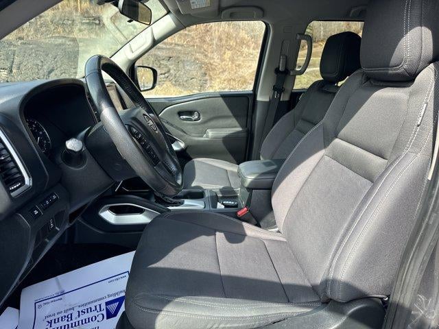 2022 Nissan Frontier Crew Cab 4x4 SV Auto