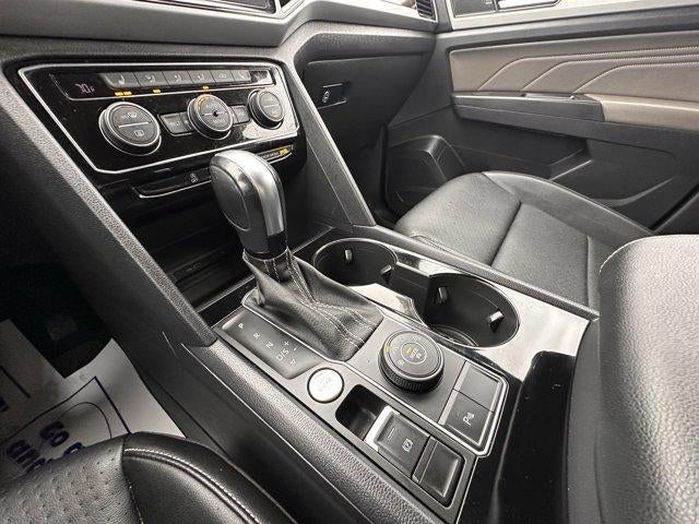 2022 Volkswagen Atlas 3.6L V6 SE w/Technology 4MOTION