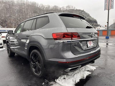 2022 Volkswagen Atlas 3.6L V6 SE w/Technology 4MOTION