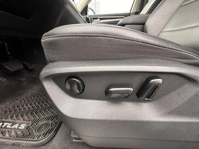 2022 Volkswagen Atlas 3.6L V6 SE w/Technology 4MOTION