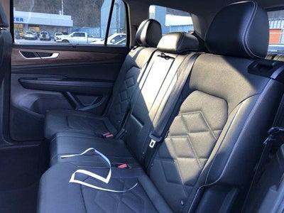 2024 Volkswagen Atlas 2.0T SE w/Technology 4MOTION