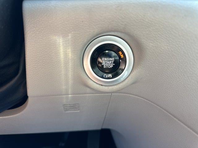 2023 Chrysler Pacifica Touring L FWD