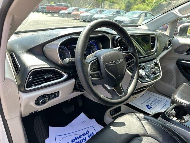 2023 Chrysler Pacifica Touring L FWD
