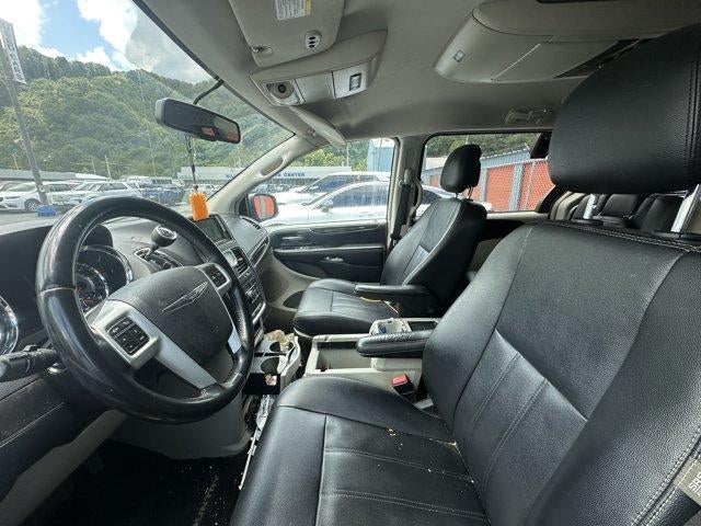 2016 Chrysler Town & Country 4dr Wgn Touring