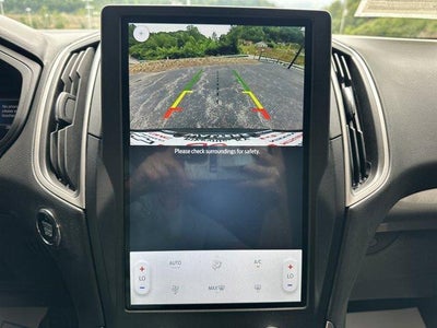2022 Ford Edge SE AWD