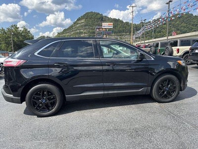 2022 Ford Edge SEL AWD
