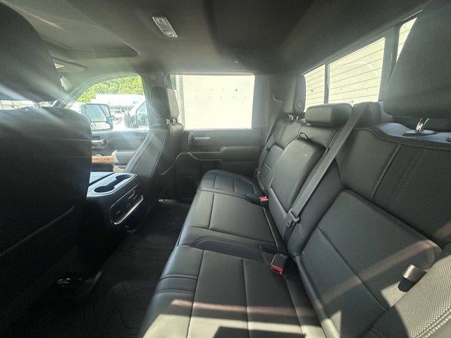 2022 Chevrolet Silverado 2500 HD Crew Cab Standard Box 4-Wheel Drive High Country