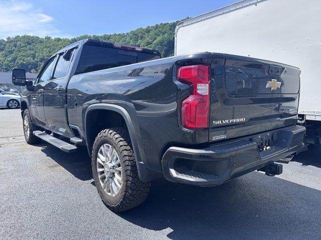 2022 Chevrolet Silverado 2500 HD Crew Cab Standard Box 4-Wheel Drive High Country