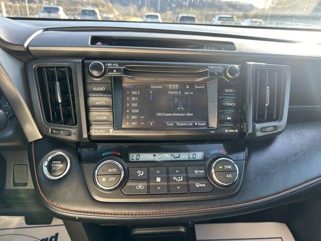 2017 Toyota RAV4 SE AWD (Natl)