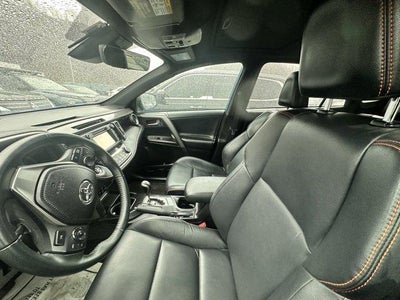 2017 Toyota RAV4 SE AWD (Natl)