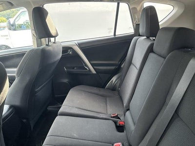2016 Toyota RAV4 AWD 4dr XLE (Natl)