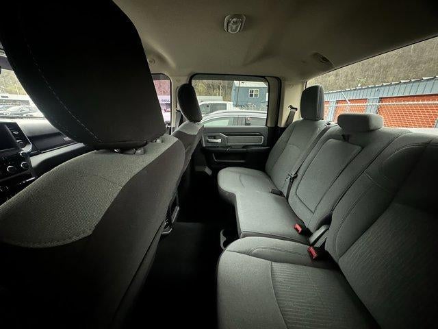 2020 RAM 2500 Big Horn 4x4 Crew Cab 6'4" Box