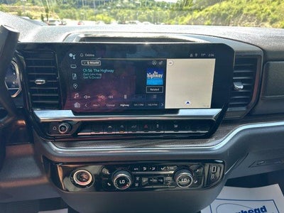 2023 Chevrolet Silverado 1500 Crew Cab Short Box 4-Wheel Drive LT 2FL