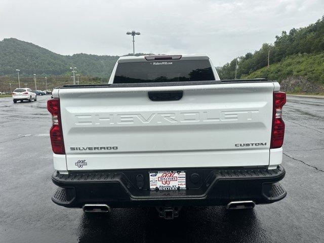 2024 Chevrolet Silverado 1500 Crew Cab Short Box 4-Wheel Drive Custom Trail Boss