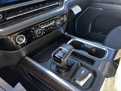 2022 Chevrolet Silverado 1500 Crew Cab Short Box 4-Wheel Drive LT Trail Boss