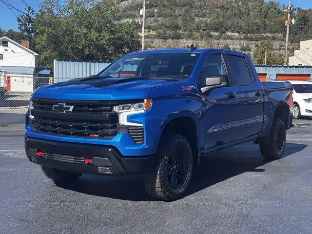 2022 Chevrolet Silverado 1500 Crew Cab Short Box 4-Wheel Drive LT Trail Boss