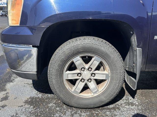 2009 GMC Sierra 1500 Crew Cab Short Box 4-Wheel Drive SL