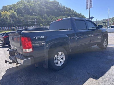 2009 GMC Sierra 1500 Crew Cab Short Box 4-Wheel Drive SL