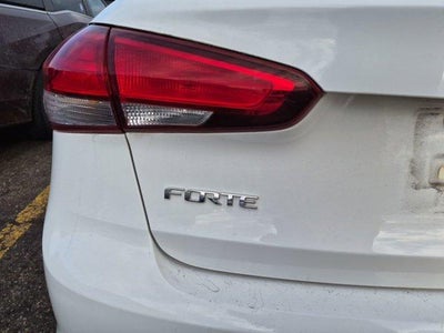 2017 Kia Forte LX Auto