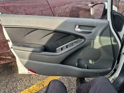 2017 Kia Forte LX Auto