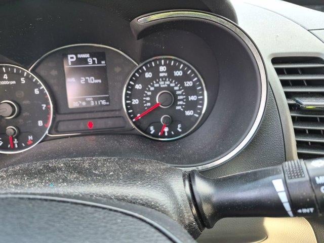 2017 Kia Forte LX Auto