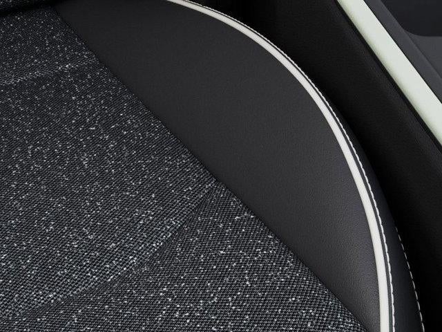 2025 Kia K4 GT-Line FWD