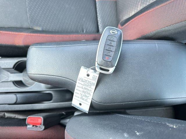 2025 Nissan Versa SR CVT