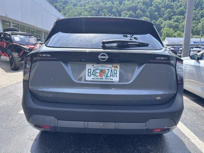 2025 Nissan Kicks SV FWD