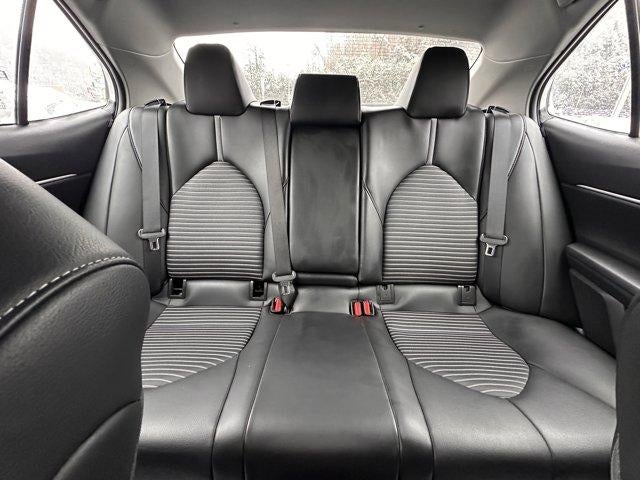 2023 Toyota Camry SE Auto (SE)