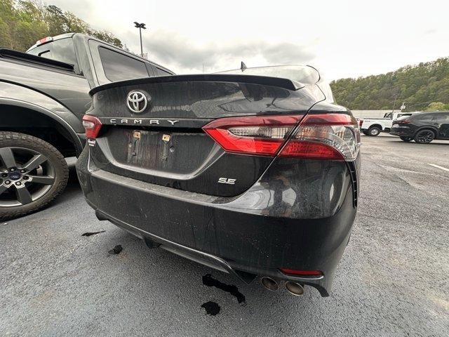 2024 Toyota Camry SE Auto (SE)