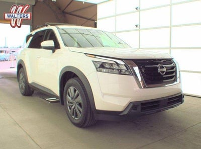 2024 Nissan Pathfinder SV 4WD