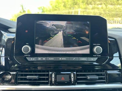 2025 Nissan Pathfinder SV 4WD