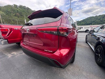 2022 Toyota Highlander XLE AWD (Natl)