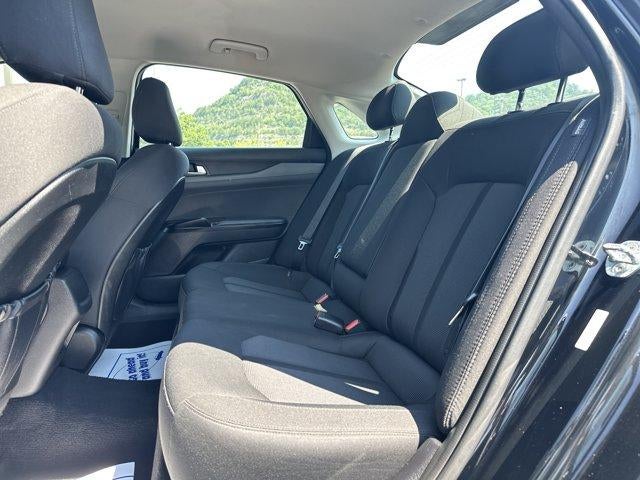 2022 Kia K5 LXS Auto FWD