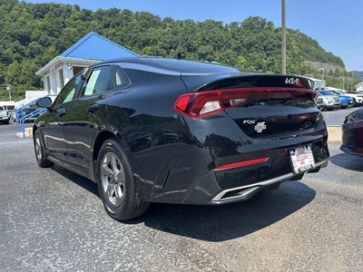 2022 Kia K5 LXS Auto FWD