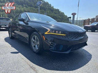 2022 Kia K5 LXS Auto FWD