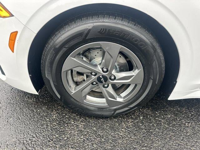 2022 Kia K5 LXS Auto FWD