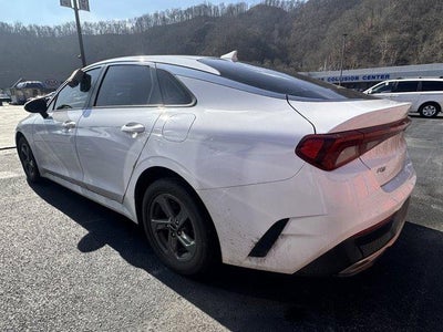 2022 Kia K5 LXS Auto FWD