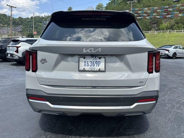 2025 Kia Sorento S AWD
