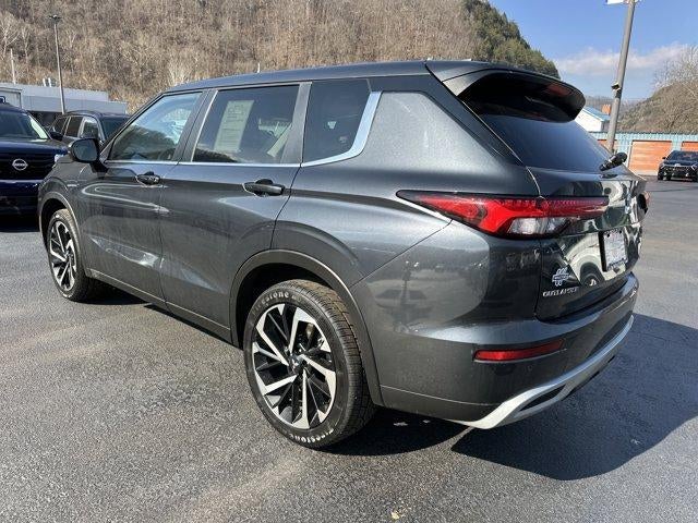 2024 Mitsubishi Outlander SE FWD
