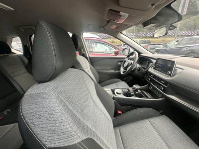 2023 Nissan Rogue AWD SV *Ltd Avail*