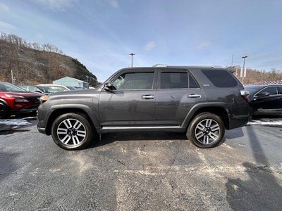 2017 Toyota 4Runner Limited 4WD (Natl)