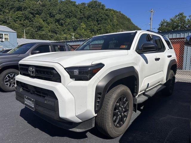 2025 Toyota 4Runner SR5 4WD (Natl)