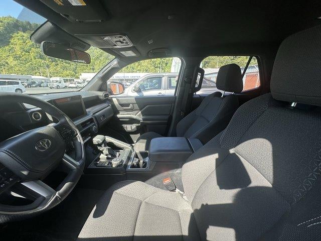 2025 Toyota 4Runner SR5 4WD (Natl)