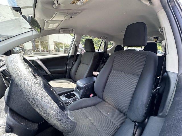 2016 Toyota RAV4 AWD 4dr LE (Natl)