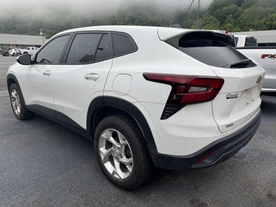 2024 Chevrolet Trax FWD 4dr LS