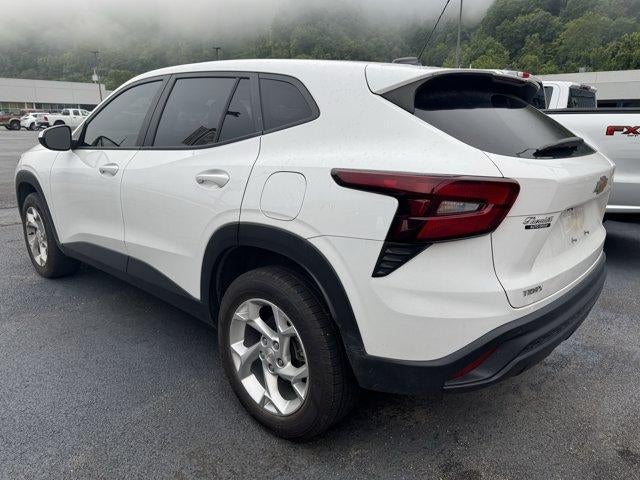 2024 Chevrolet Trax FWD 4dr LS