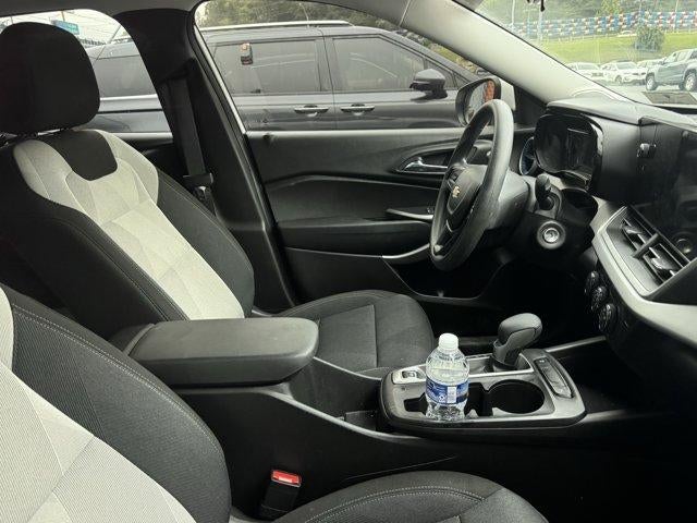 2024 Chevrolet Trax FWD 4dr LS
