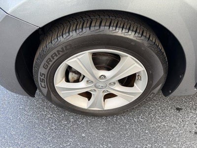 2016 Hyundai ELANTRA 4dr Sdn Auto Value Edition