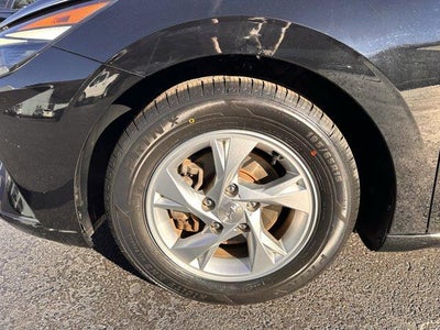 2021 Hyundai ELANTRA SE IVT